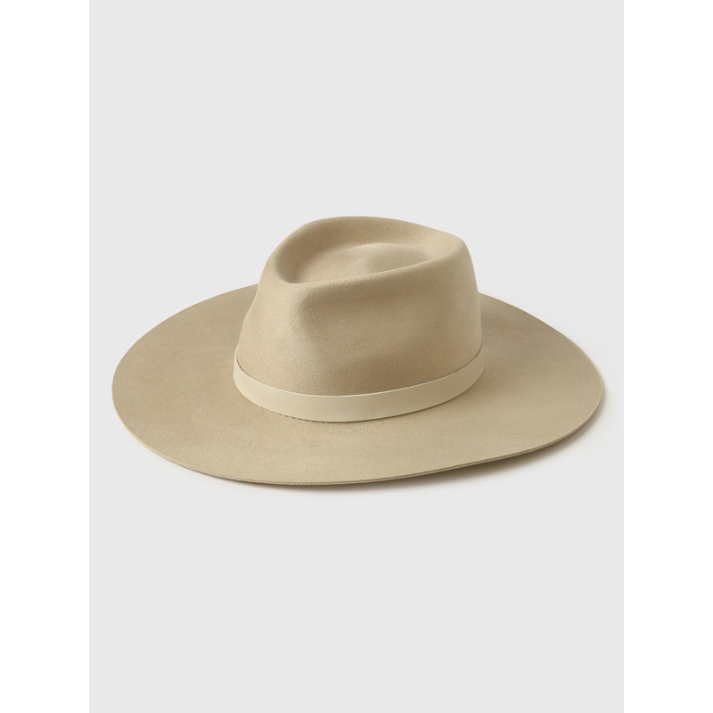 Janessa Leone Women’s Cole Hat