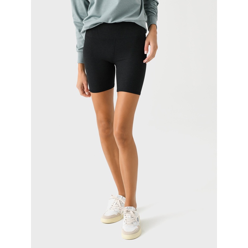 Vuori Women’s Clean Elevation Shorty
