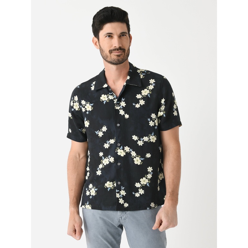 Far Afield Men’s Busey Short Sleeve Shirt