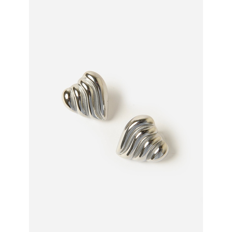 Shashi Josephine Heart Stud Earrings