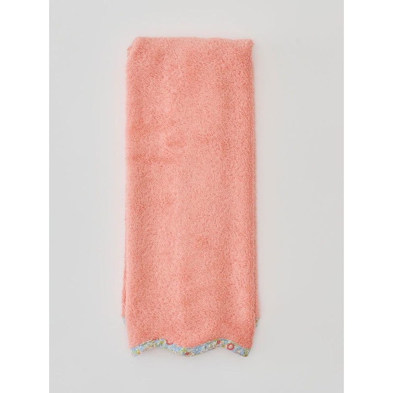 Weezie Scallop Golf Towel|O/S|AZALEA LIBERTY