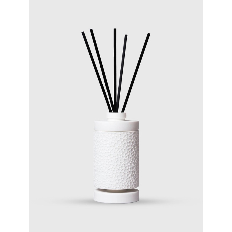 Van Dang The Reed Diffuser|O/S|BUDDHAPADA|NIGHT HARVEST|ROSA LUNA|VEDT|SOLAIRE