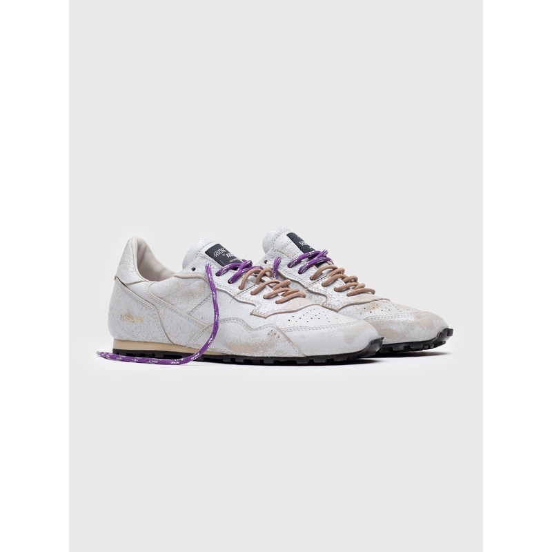 HidnAnder Women’s Mega Sleek Sneaker