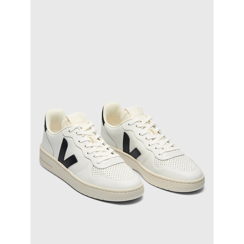 VEJA Men’s V-10 Leather Sneaker