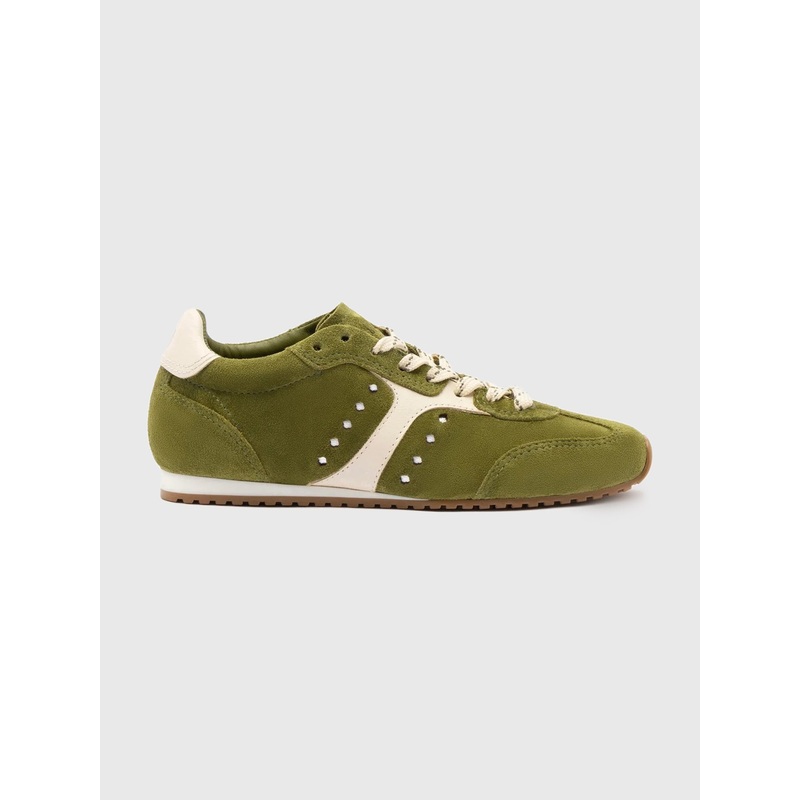 Larroude Women’s Stella Sneaker