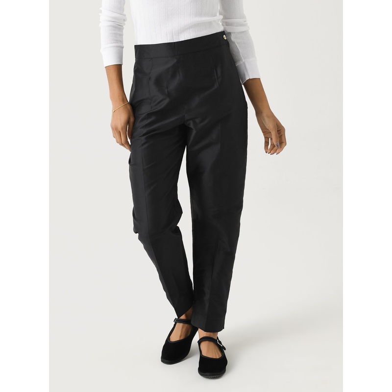 DONNI. Women’s The Taffeta Cigarette Pant