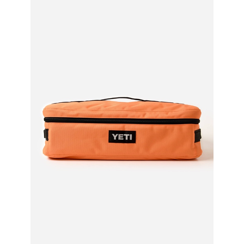 YETI Coolers Lowlands Blanket|O/S|FIRESIDE RED