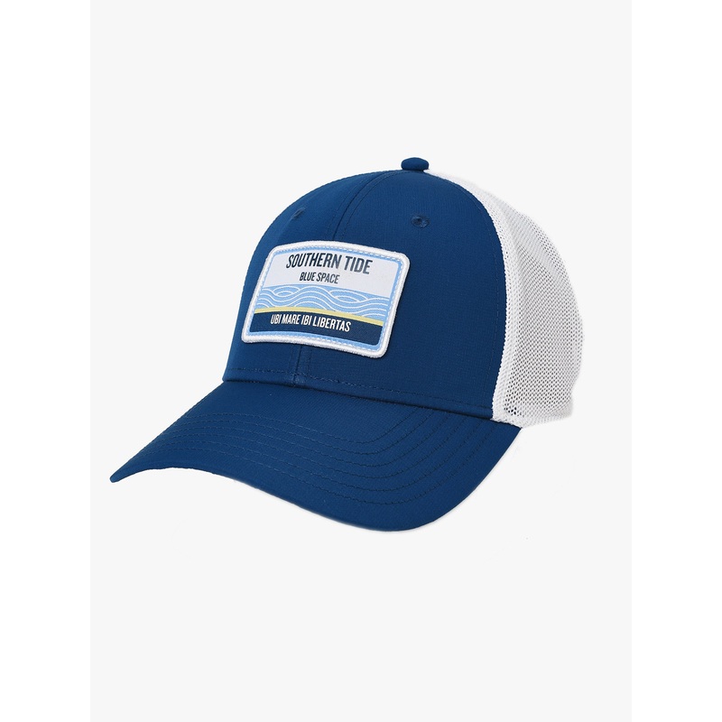 Southern Tide Men’s By The Sea Patch Trucker