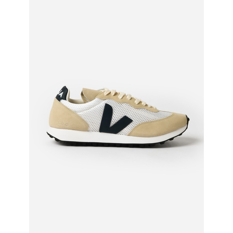 VEJA Men’s Rio Branco Light Aircell Sneaker