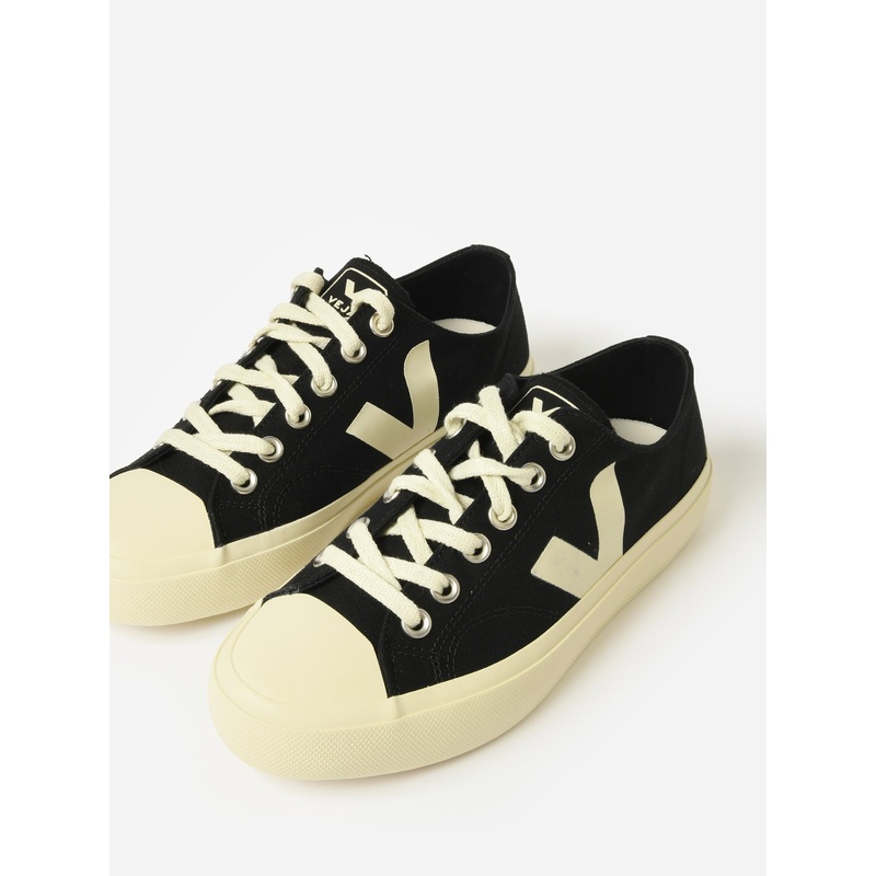 VEJA Women’s Wata II Low Canvas Sneaker