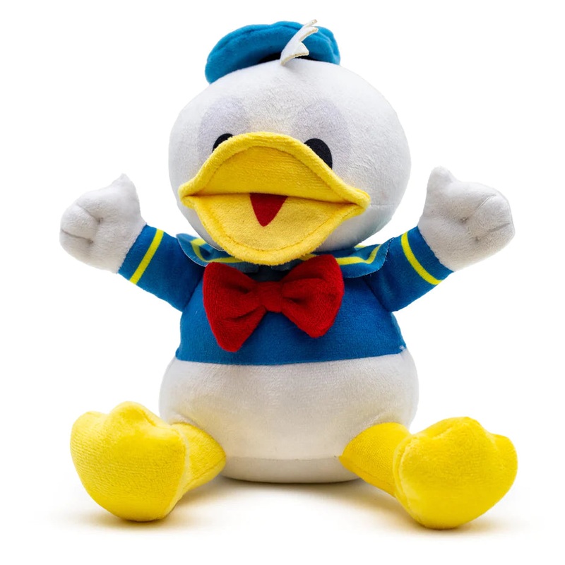 Buckle Down – Donald Duck Sitting Pose